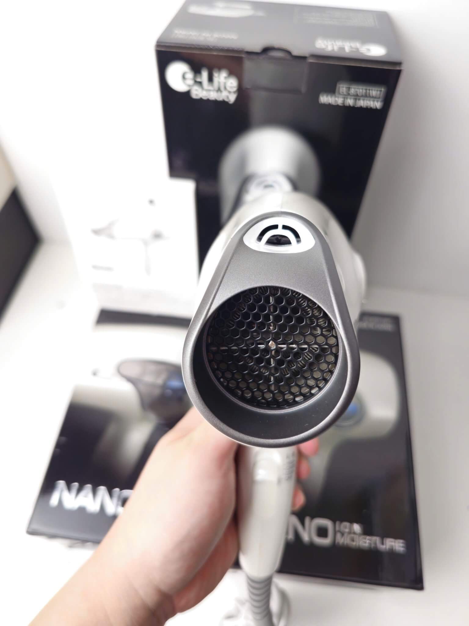 Máy Sấy Tóc E-Life Nano Ion Âm Made In Japan - 1300W - Điện 220V - Ảnh 4