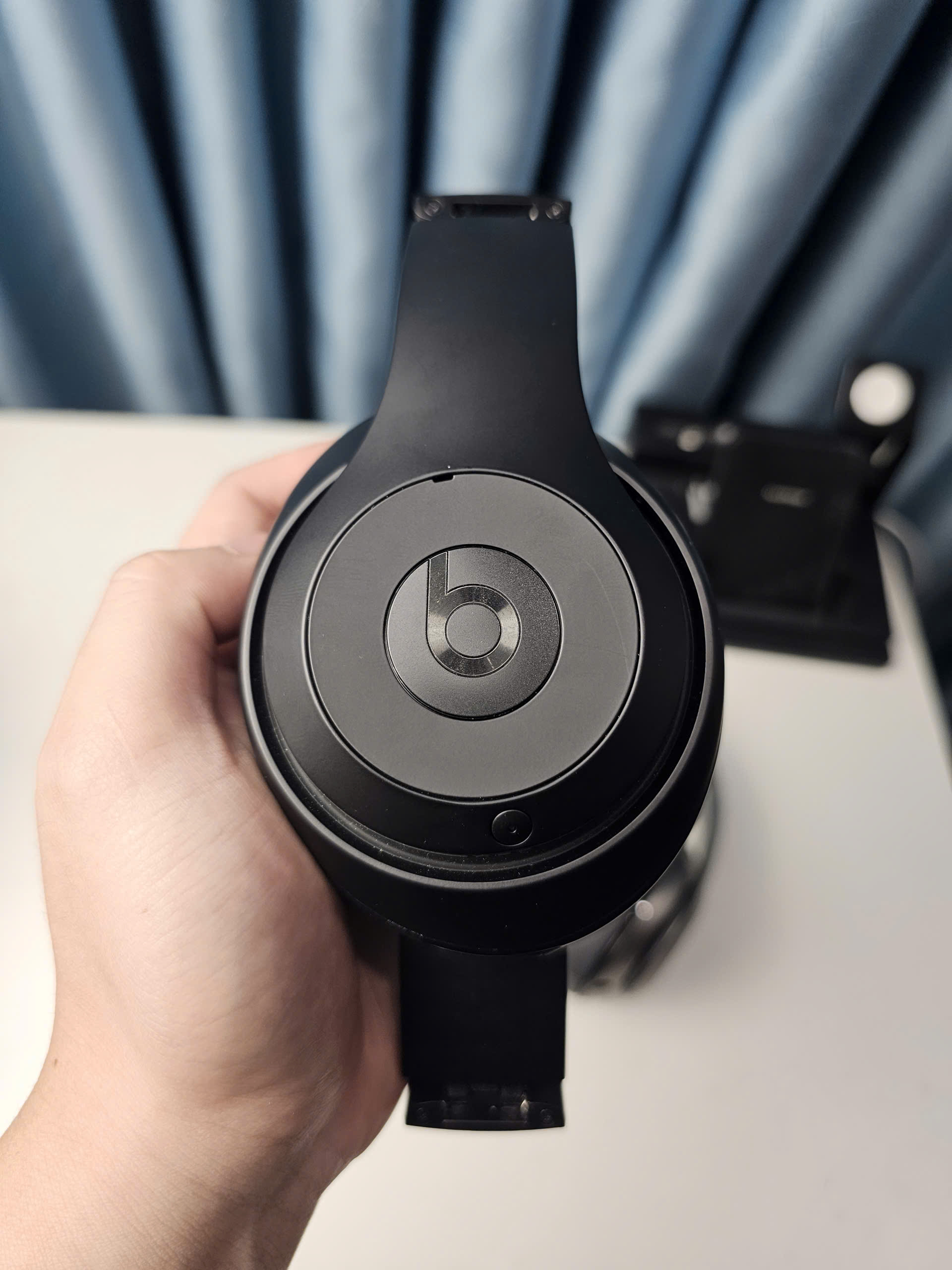 Tai nghe Beats Studio 2 wireless ( Bản không dây ) - Bluetooth 4.0 | Pin 20h | Chống ồn ANC | Jack cắm 3.5mm - Ảnh 5