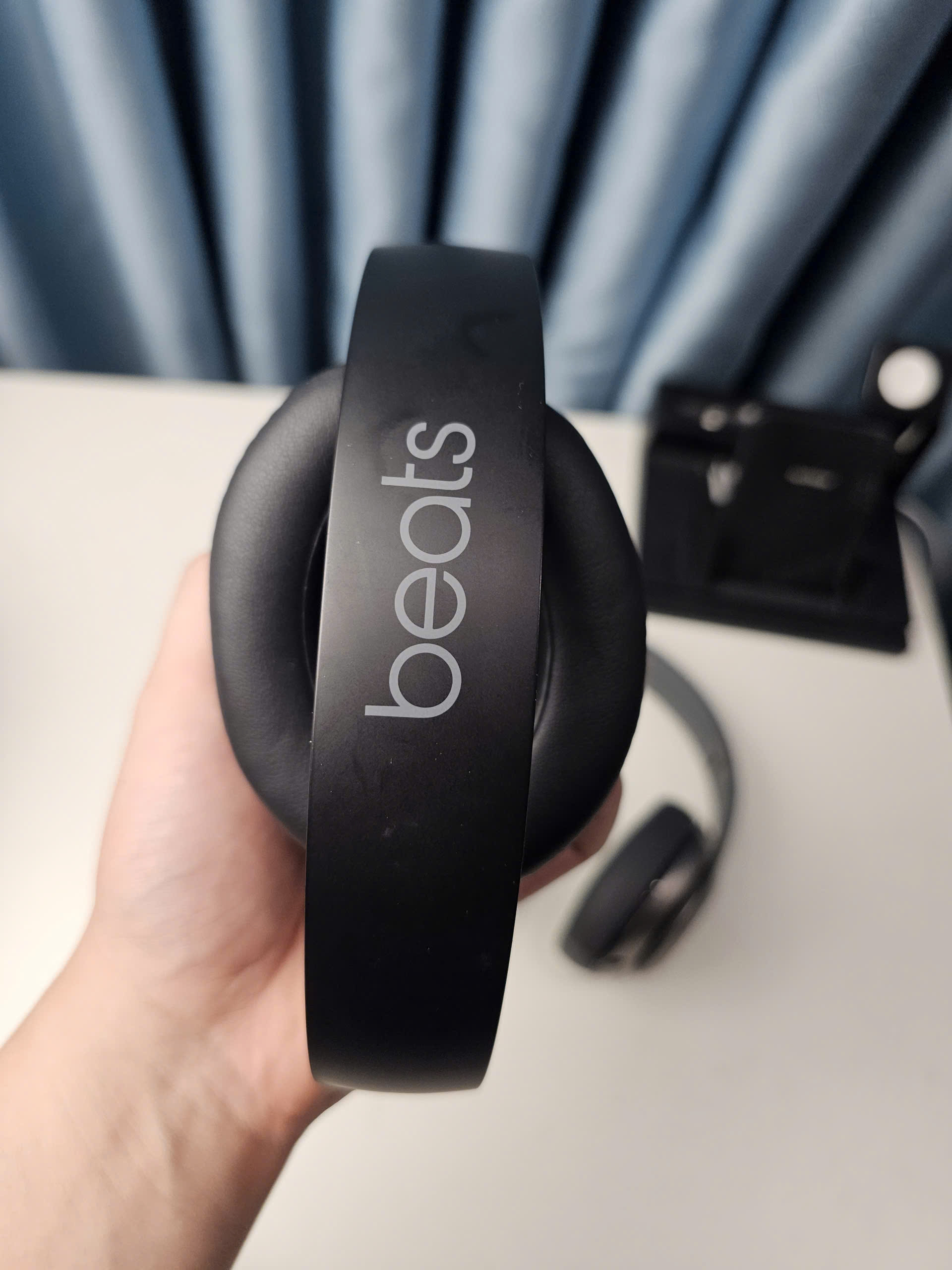 Tai nghe Beats Studio 2 wireless ( Bản không dây ) - Bluetooth 4.0 | Pin 20h | Chống ồn ANC | Jack cắm 3.5mm - Ảnh 6
