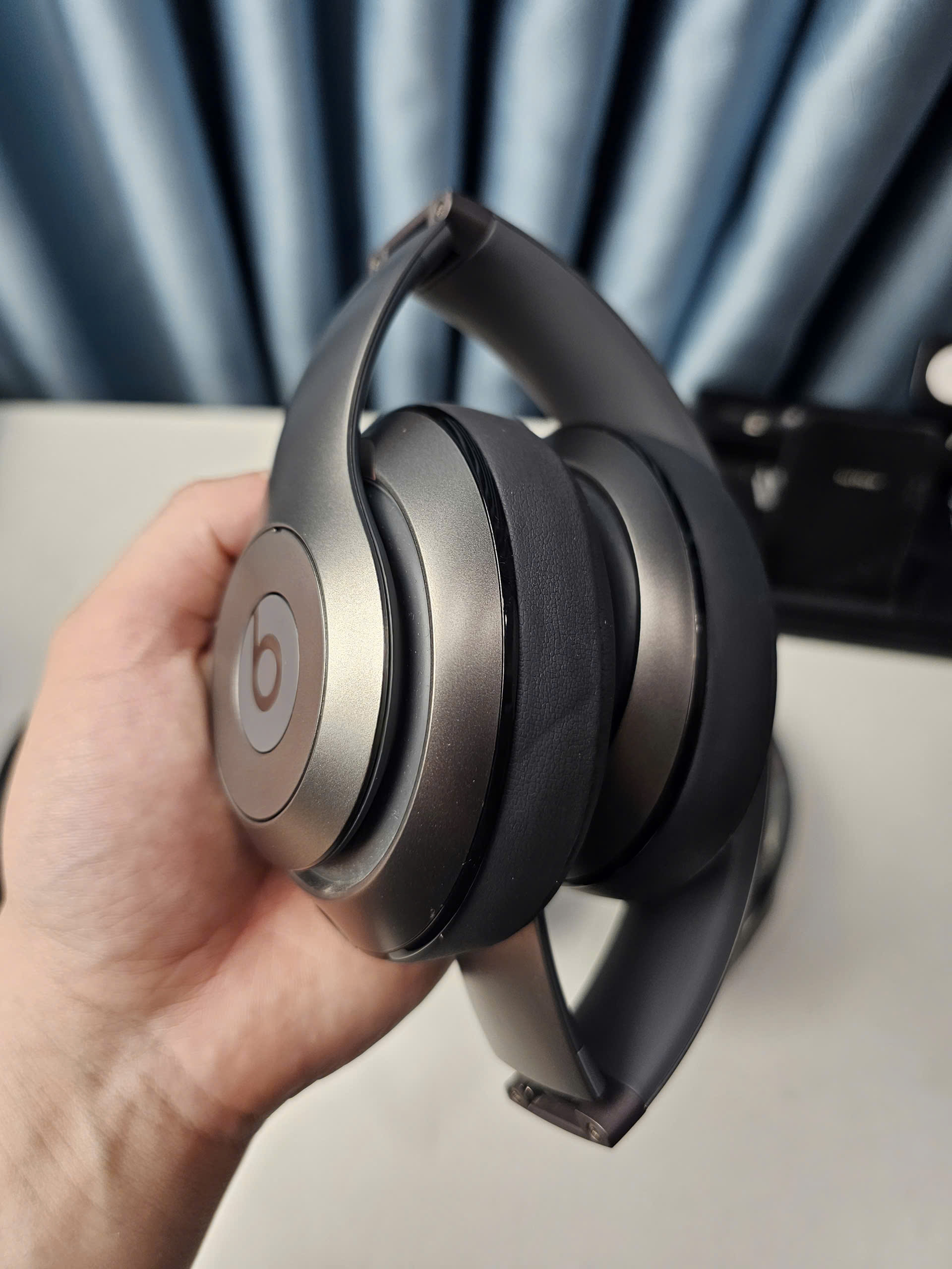 Tai nghe Beats Studio 2 wireless ( Bản không dây ) - Bluetooth 4.0 | Pin 20h | Chống ồn ANC | Jack cắm 3.5mm - Ảnh 8