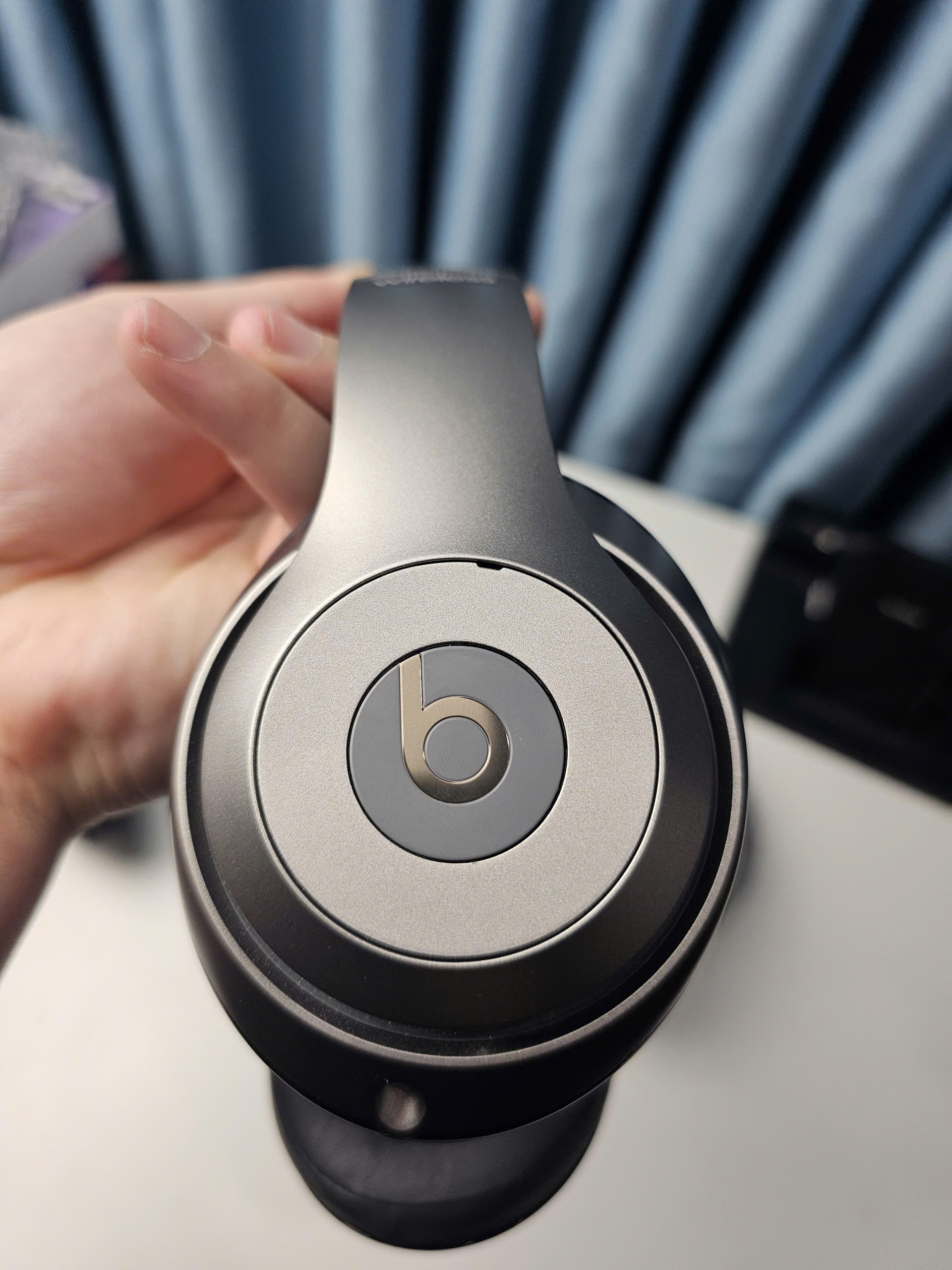 Tai nghe Beats Studio 2 wireless ( Bản không dây ) - Bluetooth 4.0 | Pin 20h | Chống ồn ANC | Jack cắm 3.5mm - Ảnh 12